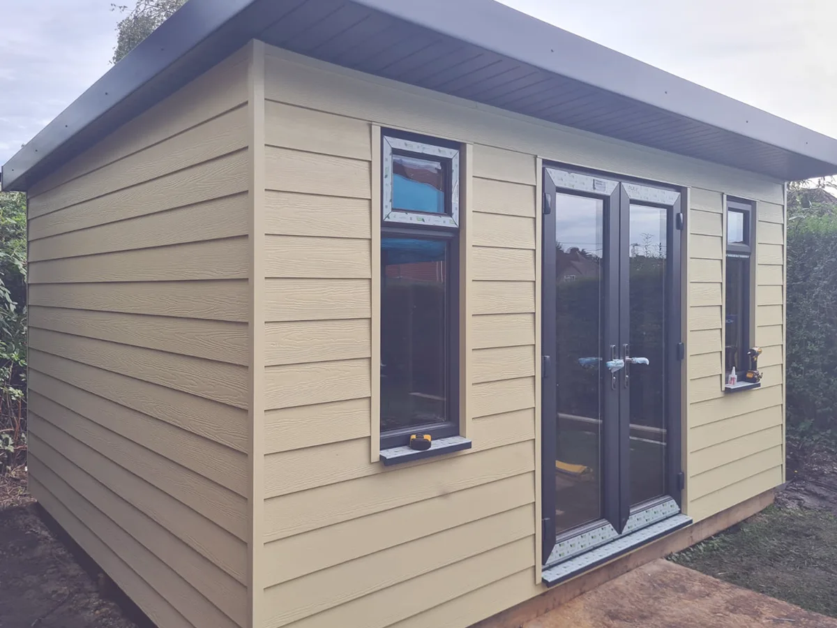 Completed garden room exterior